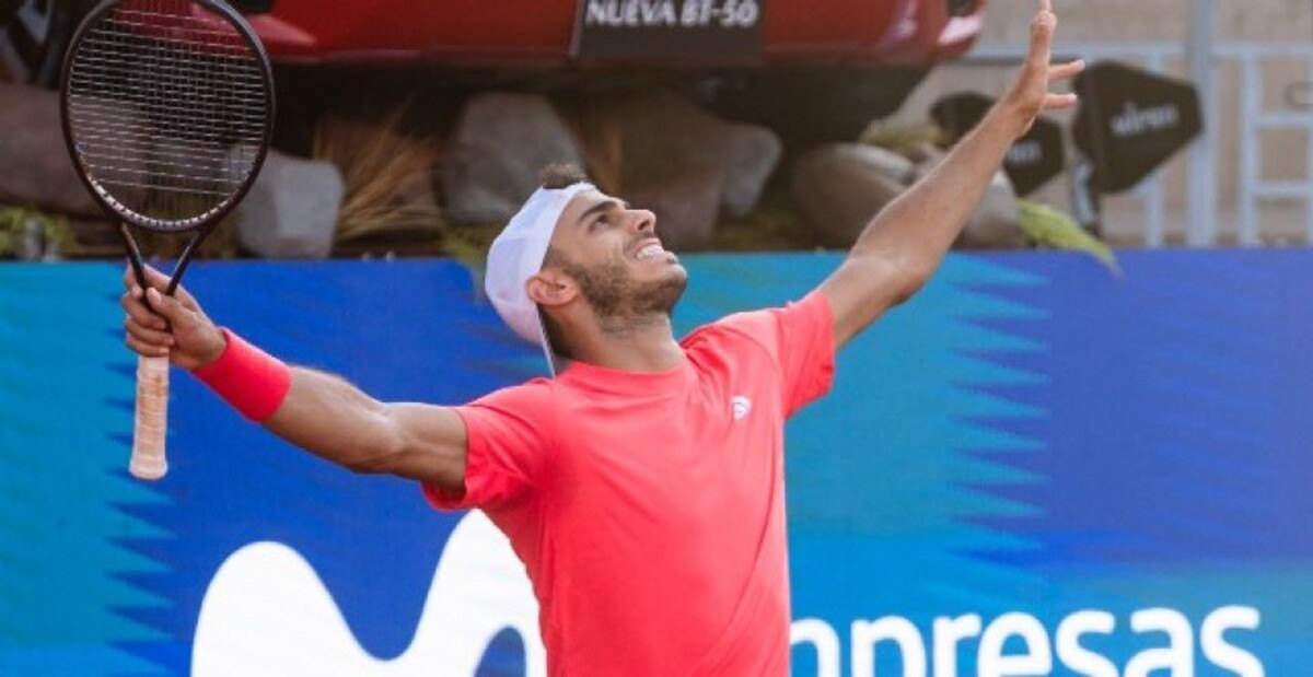 Cerundolo and Carabelli advance to semifinals in Santiago