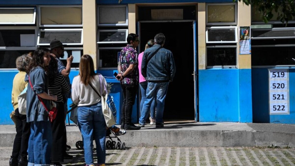 Chile Holds Historic Presidential Elections