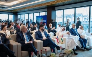 Президент Чили посетил DP World в Дубае