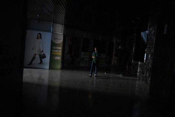 Massive Power Outage Affects 98% of Chile's Population