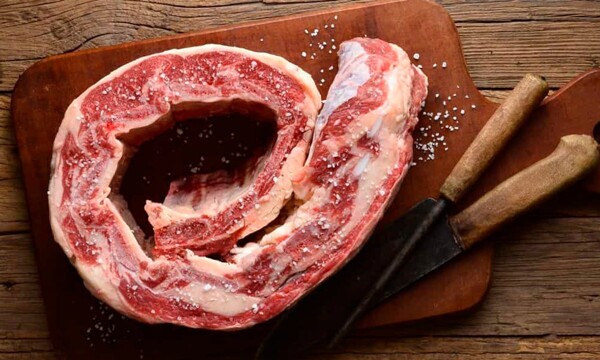 Акции на мясо, рыбу и фермерские продукты в Центральном рынке