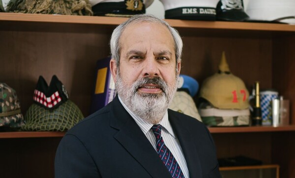 Retired Vice Admiral to Lead Chile's National Intelligence Agency